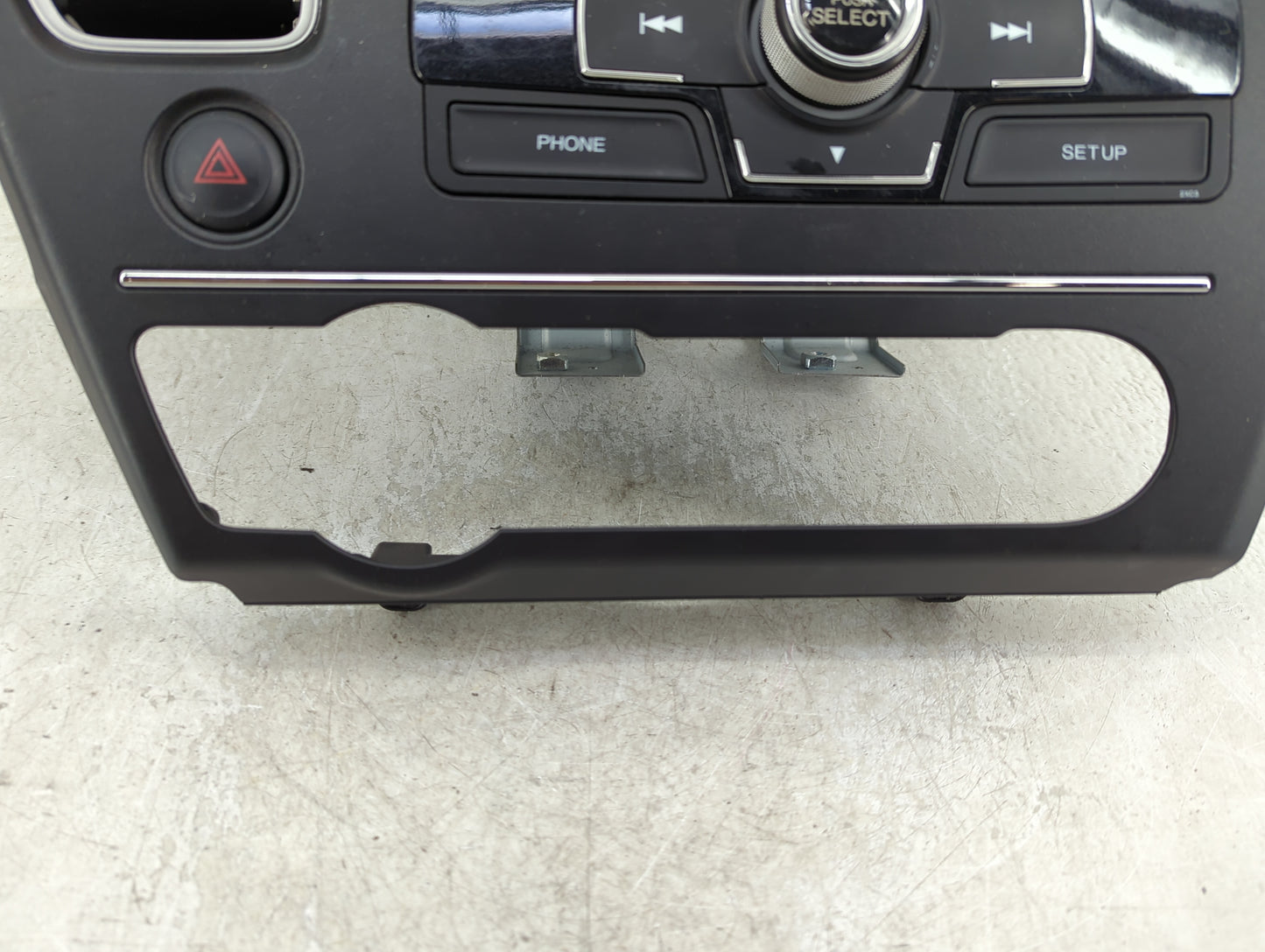 2013-2015 Honda Civic Radio AM FM Cd Player Receiver Replacement P/N:39100-TR3-A314-M1 Fits Fits 2013 2014 2015 OEM Used Aut