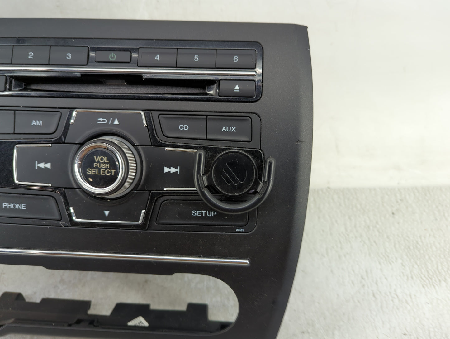 2013-2015 Honda Civic Radio AM FM Cd Player Receiver Replacement P/N:39100-TR3-A314-M1 Fits Fits 2013 2014 2015 OEM Used Aut