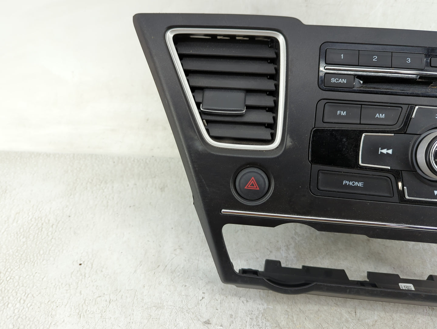 2013-2015 Honda Civic Radio AM FM Cd Player Receiver Replacement P/N:39100-TR3-A314-M1 Fits Fits 2013 2014 2015 OEM Used Aut