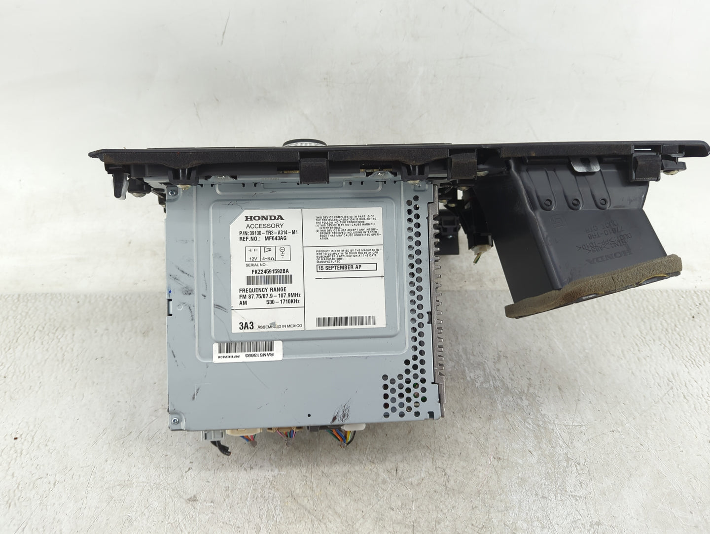 2013-2015 Honda Civic Radio AM FM Cd Player Receiver Replacement P/N:39100-TR3-A314-M1 Fits Fits 2013 2014 2015 OEM Used Aut