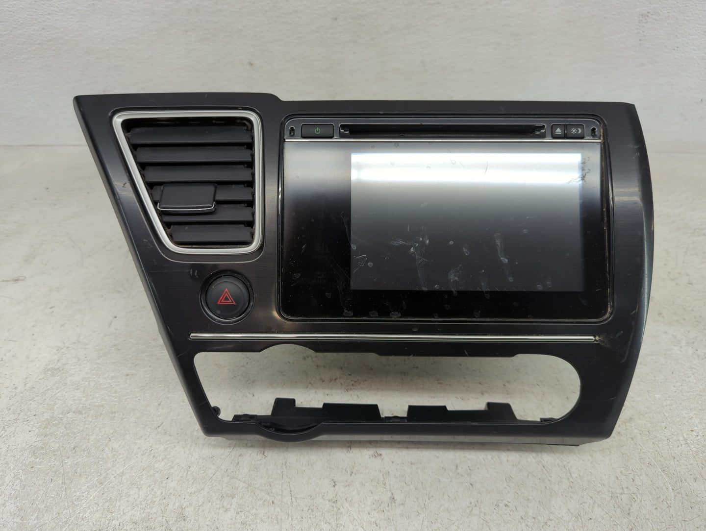 2014-2015 Honda Civic Radio AM FM Cd Player Receiver Replacement P/N:39100-TR6-A52-M1 Fits Fits 2014 2015 OEM Used Auto Part