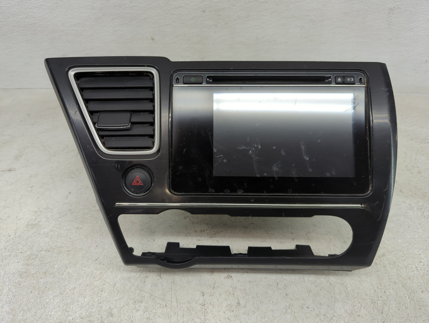 2014-2015 Honda Civic Radio AM FM Cd Player Receiver Replacement P/N:39100-TR6-A52-M1 Fits Fits 2014 2015 OEM Used Auto Part