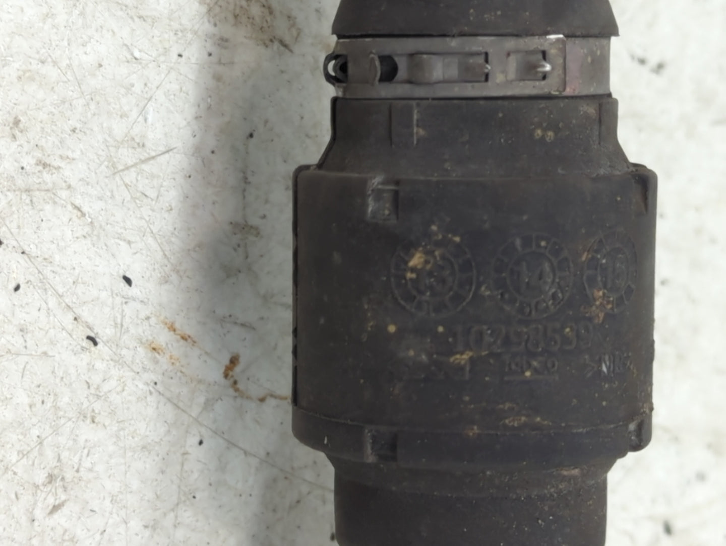 2013-2015 Honda Civic Axle Shaft Front Passenger Cv C/v - Oemusedautoparts1.com