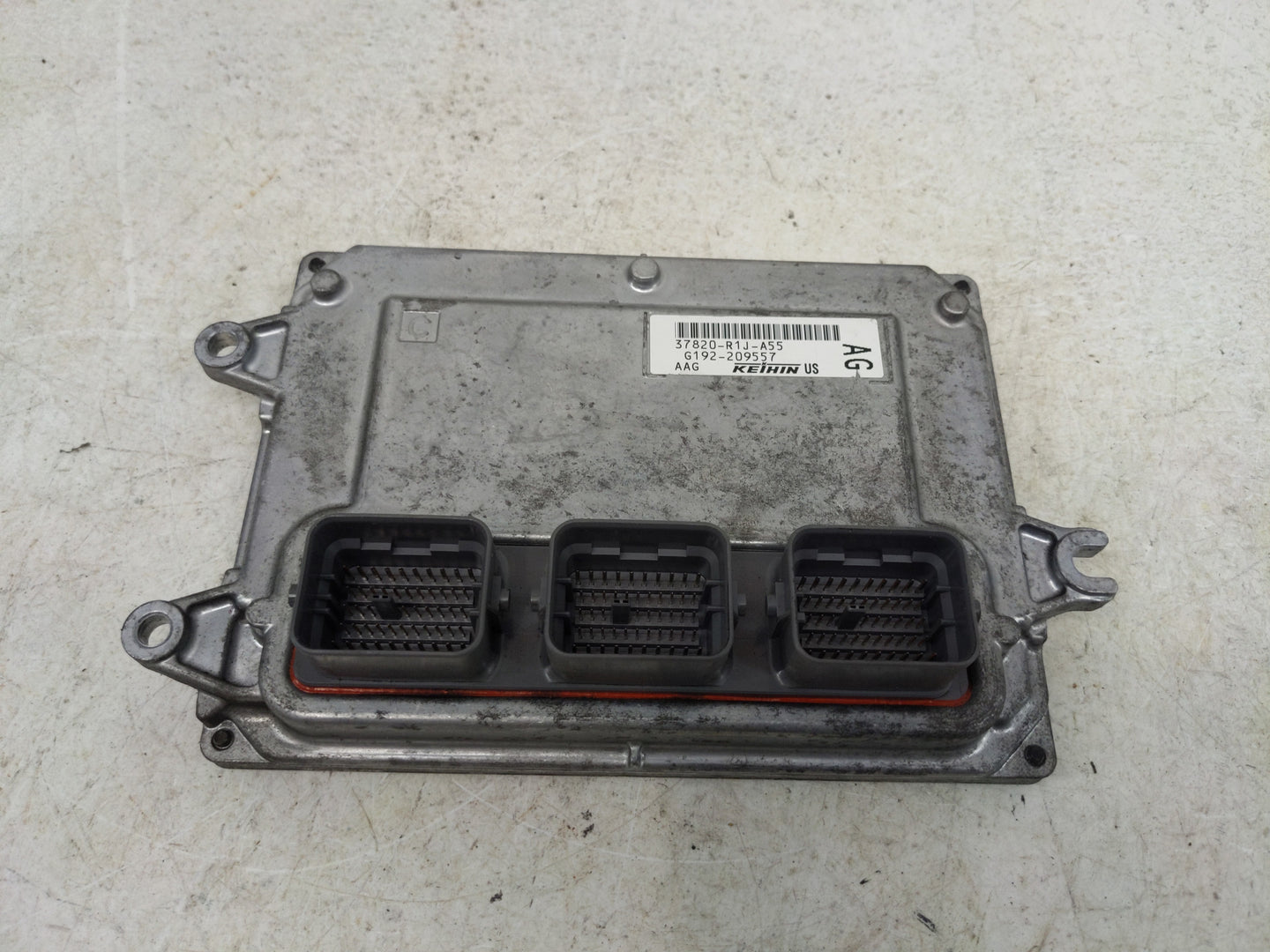 2014-2015 Honda Civic PCM Engine Control Computer ECU ECM PCU OEM P/N:37820-R1J-A55 Fits Fits 2014 2015 OEM Used Auto Parts 