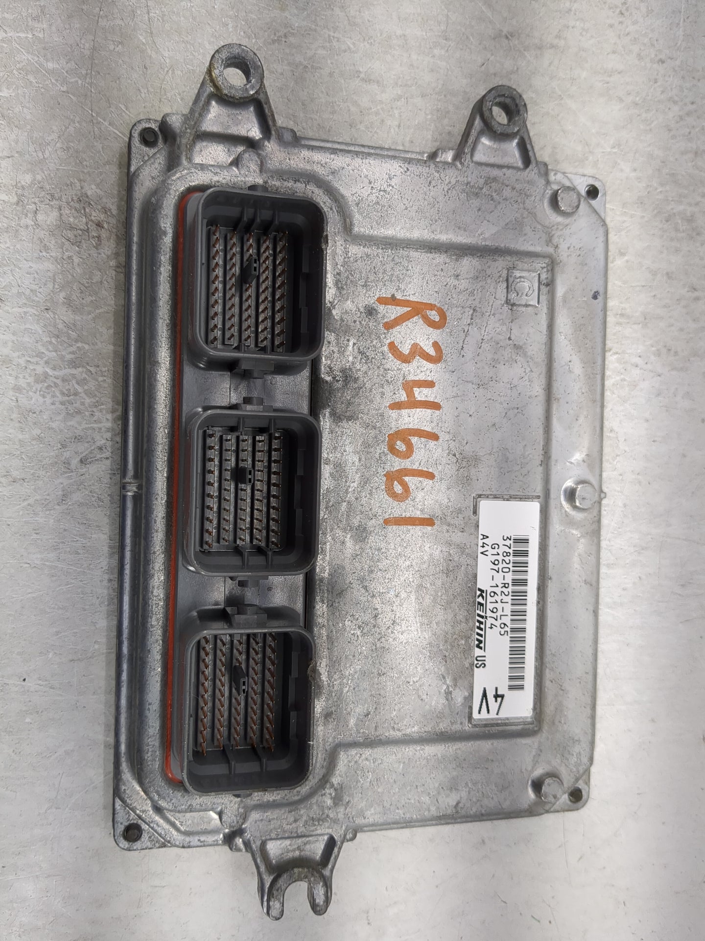 2014-2015 Honda Civic PCM Engine Control Computer ECU ECM PCU OEM P/N:37820-R2J-L65 G197-161974 Fits Fits 2014 2015 OEM Used