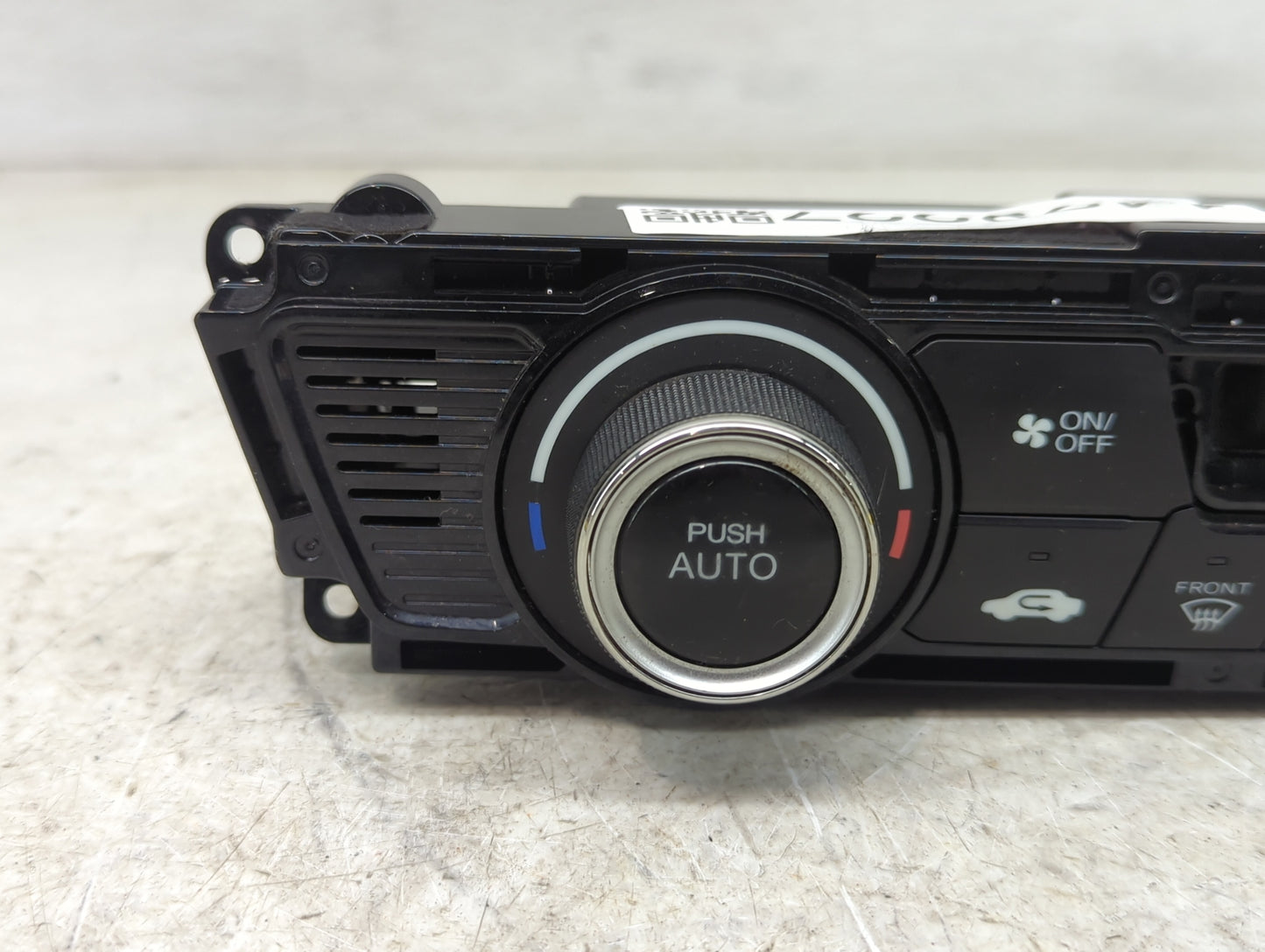 2013-2015 Honda Civic Climate Control Module Temperature AC/Heater Replacement P/N:A42 NH-587L SANWA2A059A Fits OEM Used Aut