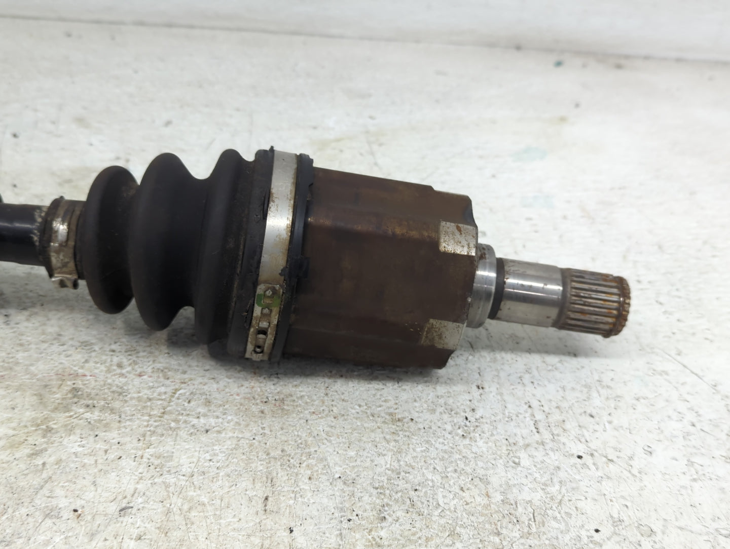 Honda Civic Axle Shaft Front Driver Cv C/v - Oemusedautoparts1.com