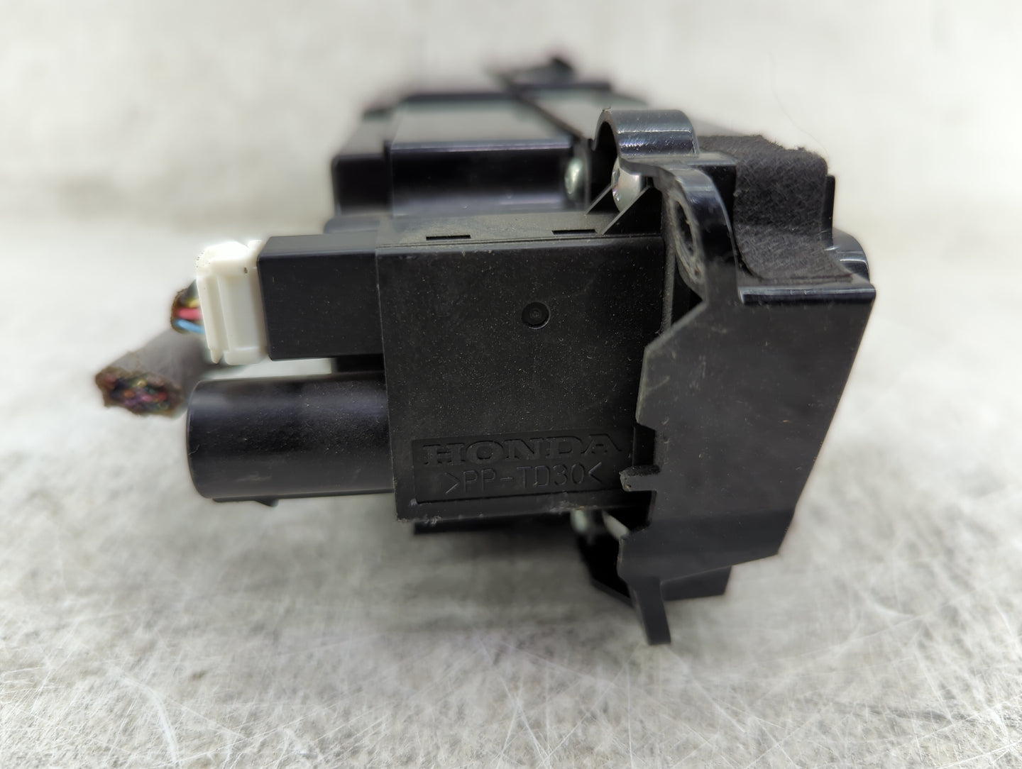 2013-2015 Honda Civic Climate Control Module Temperature AC/Heater Replacement P/N:C62 NH-587L SANWA2A057A Fits OEM Used Aut