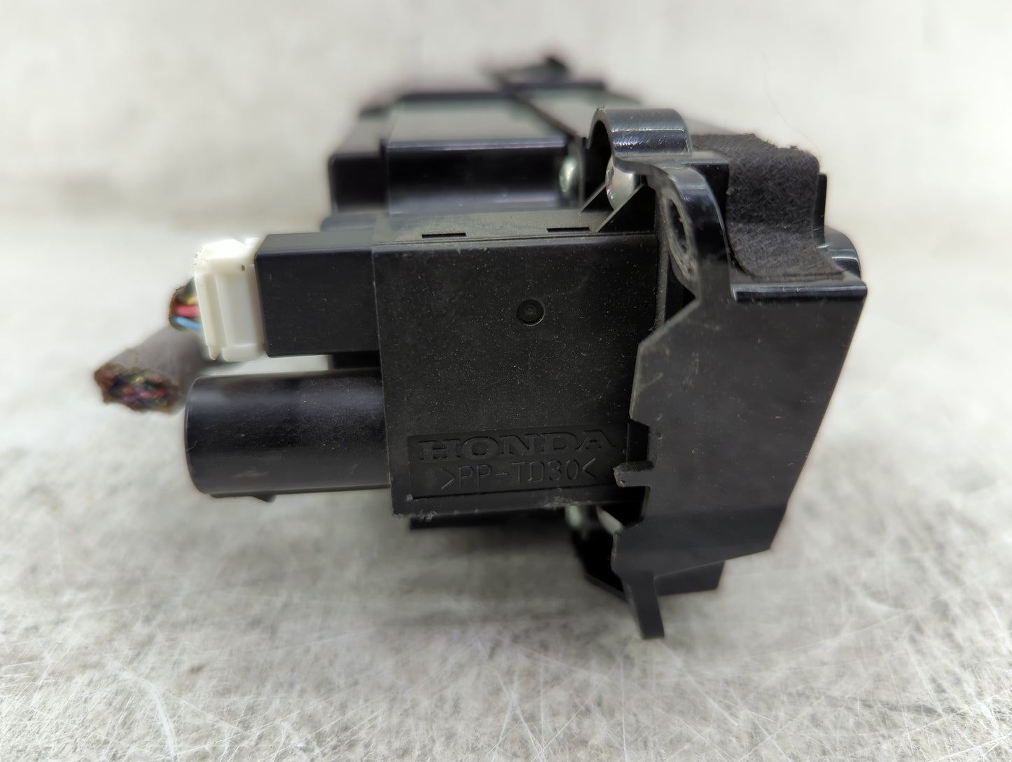 2013-2015 Honda Civic Climate Control Module Temperature AC/Heater Replacement P/N:C62 NH-587L SANWA2A057A Fits OEM Used Aut