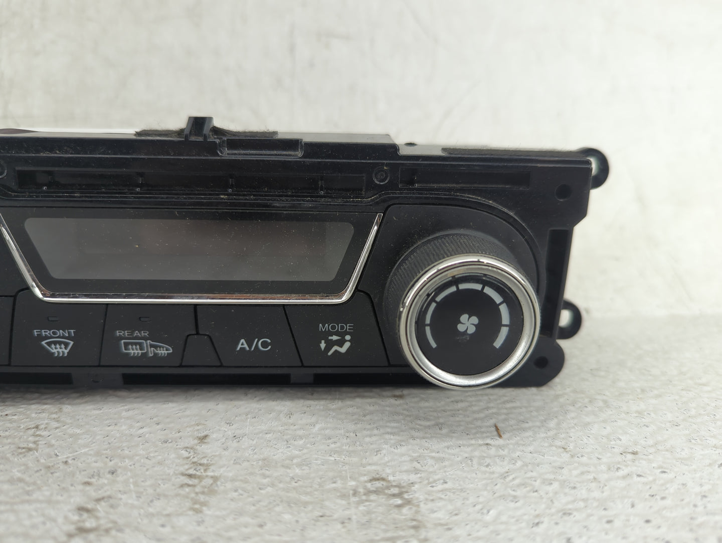 2013-2015 Honda Civic Climate Control Module Temperature AC/Heater Replacement P/N:SANWA2A057A C62 NH-587L Fits OEM Used Aut