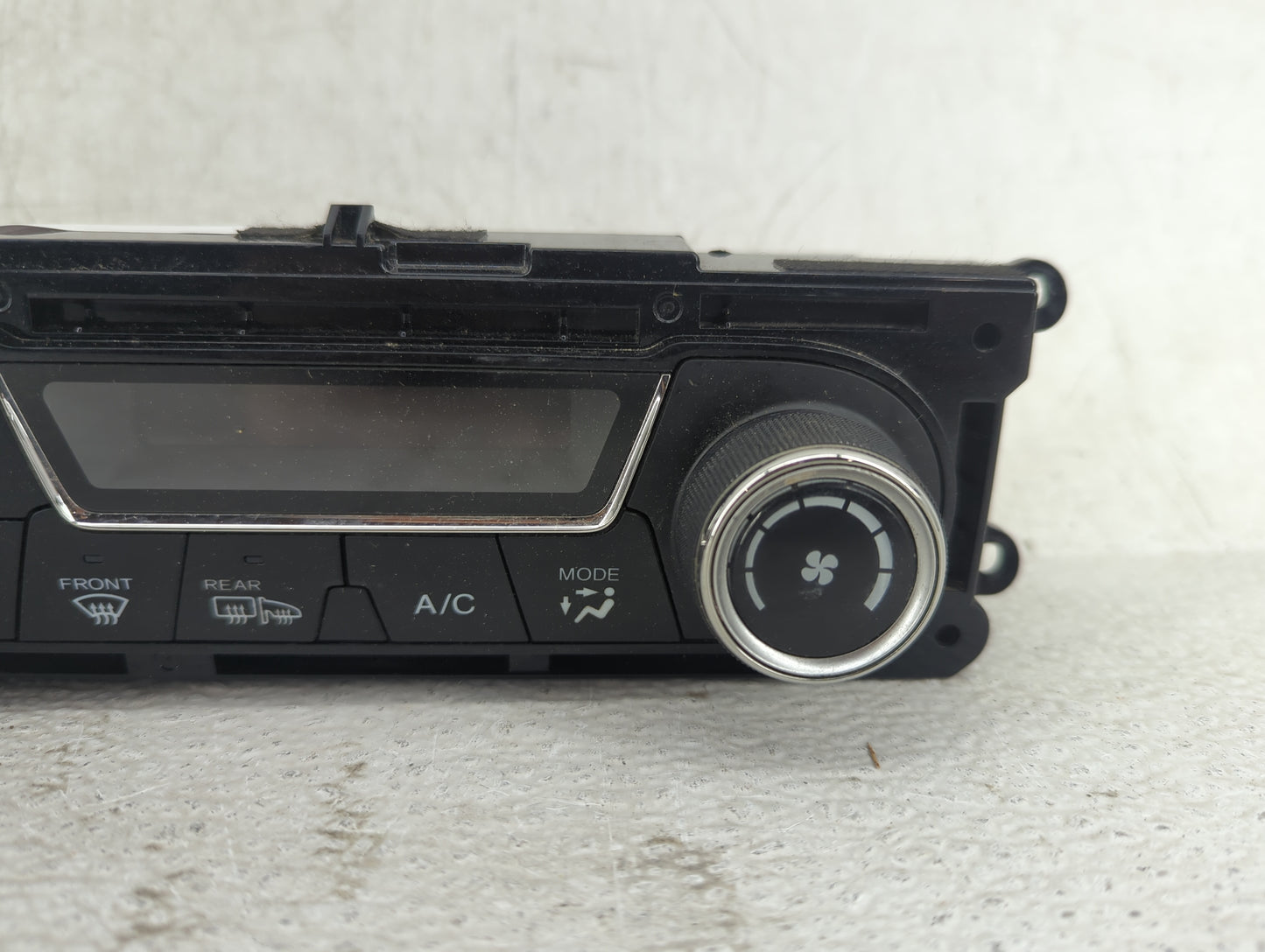 2013-2015 Honda Civic Climate Control Module Temperature AC/Heater Replacement P/N:SANWA2A057A C62 NH-587L Fits OEM Used Aut