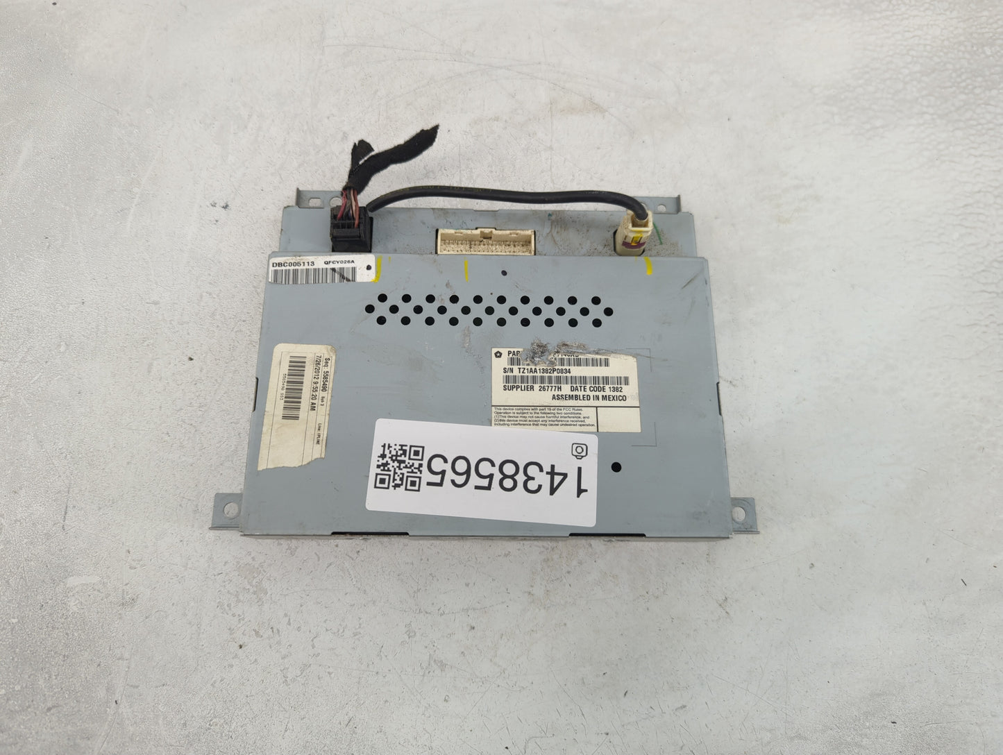 2014-2015 Honda Civic Information Display Screen - Oemusedautoparts1.com
