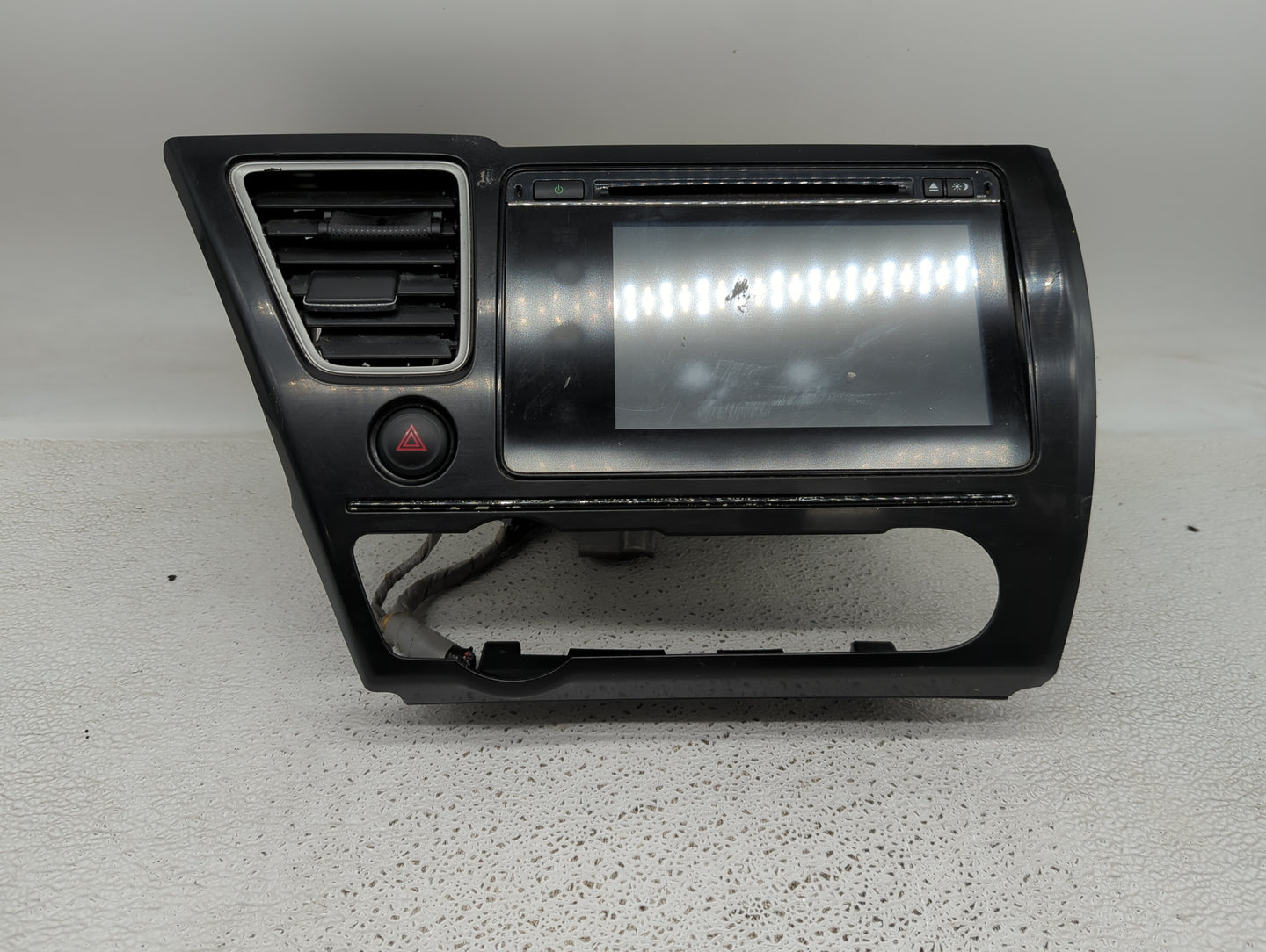 2014-2015 Honda Civic Radio AM FM Cd Player Receiver Replacement P/N:39100-TR6-A52-M1 Fits Fits 2014 2015 OEM Used Auto Part