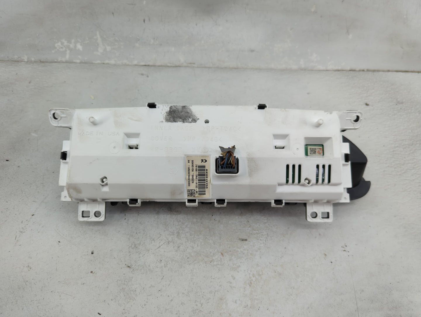2012-2015 Honda Civic Instrument Cluster Speedometer Gauges P/N:78100-TR0-A132-M1 AK0313153 Miles:123K Fits OEM Used Auto Pa