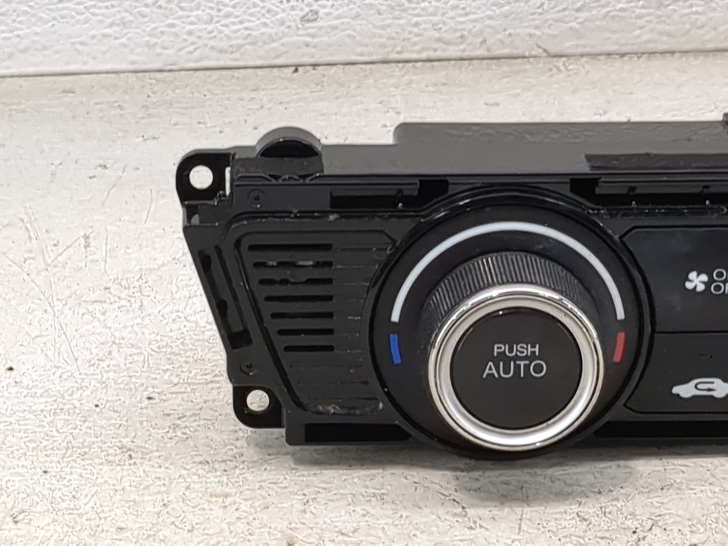 2013-2015 Honda Civic Climate Control Module Temperature AC/Heater Replacement P/N:A42 NH-587L Fits Fits 2013 2014 2015 OEM 