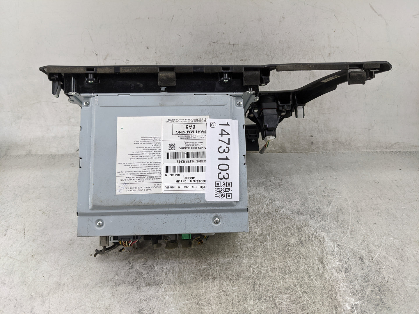 2014-2015 Honda Civic Radio AM FM Cd Player Receiver Replacement P/N:9100-TR6-A52-M1 NR-241UH, 39100-TR6-A52 Fits Fits 2014 