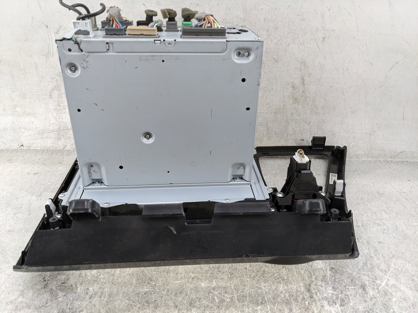 2014-2015 Honda Civic Radio AM FM Cd Player Receiver Replacement P/N:9100-TR6-A52-M1 NR-241UH, 39100-TR6-A52 Fits Fits 2014 