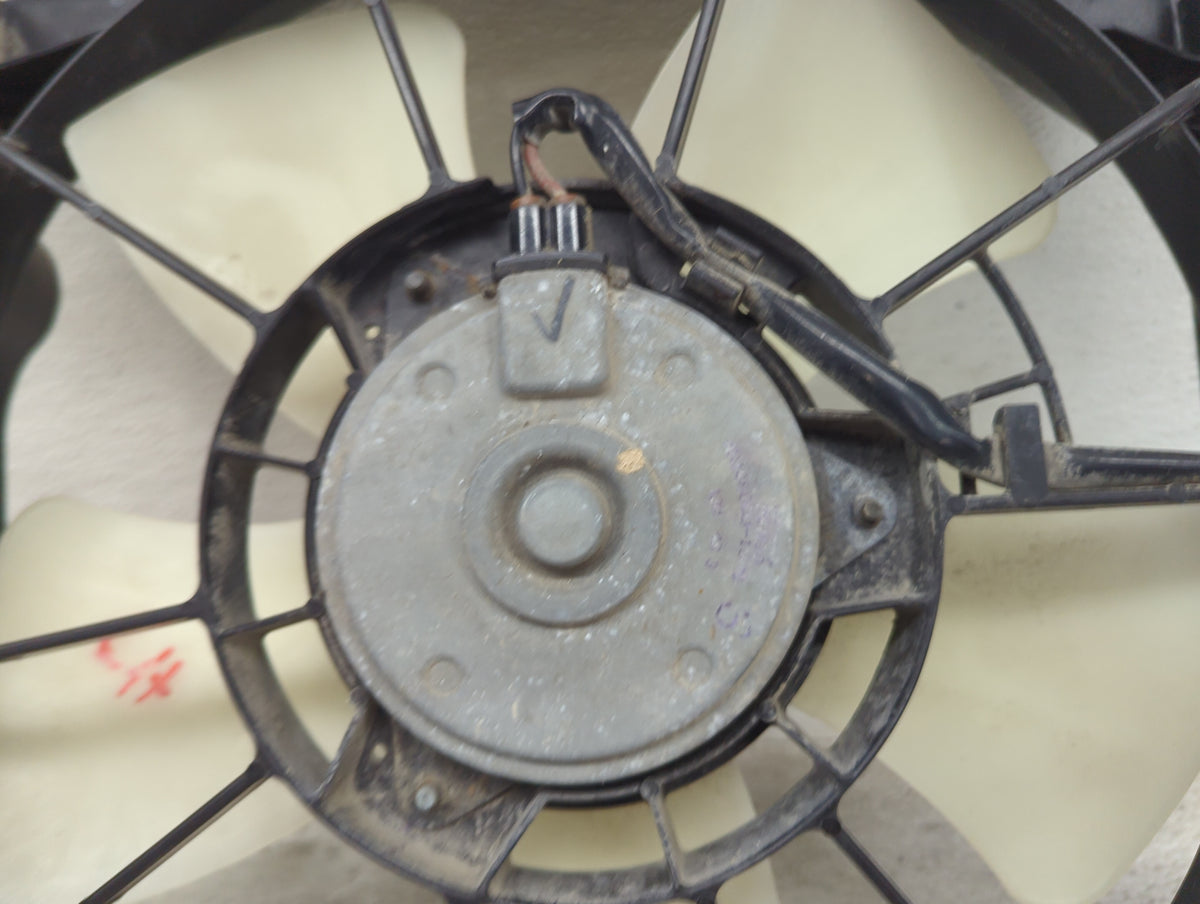 2015 Honda Civic Electric Radiator Cooling Fan Motor Assembly Fits OEM Used Auto Parts - Oemusedautoparts1.com
