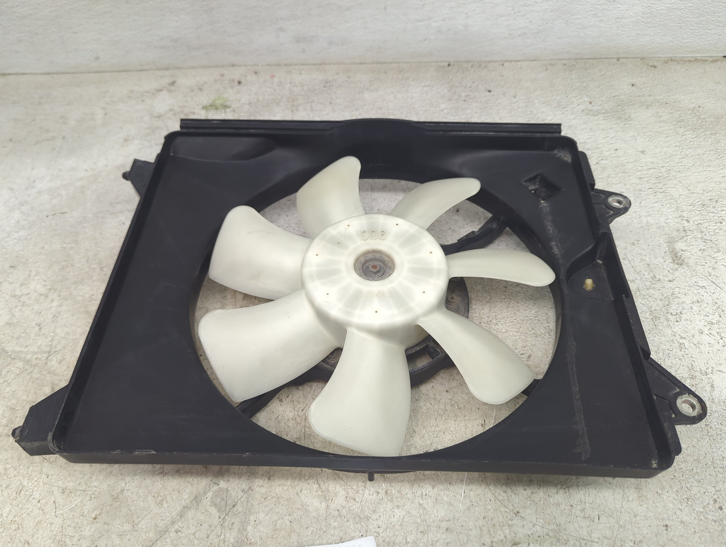 2015 Honda Civic Electric Radiator Cooling Fan Motor Assembly Fits OEM Used Auto Parts - Oemusedautoparts1.com