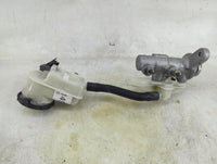 2013-2015 Honda Civic Brake Master Cylinder 1490574 - Oemusedautoparts1.com