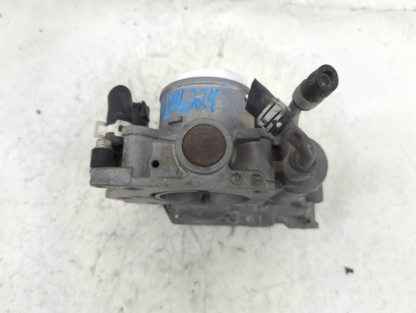 2012-2015 Honda Civic Throttle Body P/N:GMF3B Fits Fits 2012 2013 2014 2015 2016 2017 2018 2019 2020 2021 2022 OEM Used Auto