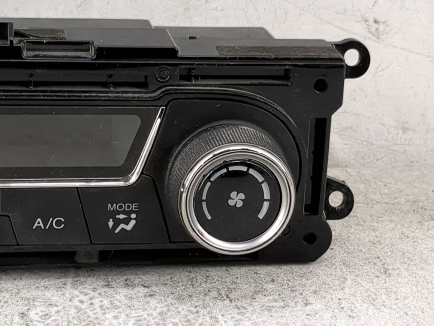 2013-2015 Honda Civic Climate Control Module Temperature AC/Heater Replacement P/N:A42 NH-587L SANWA2A059A Fits OEM Used Aut