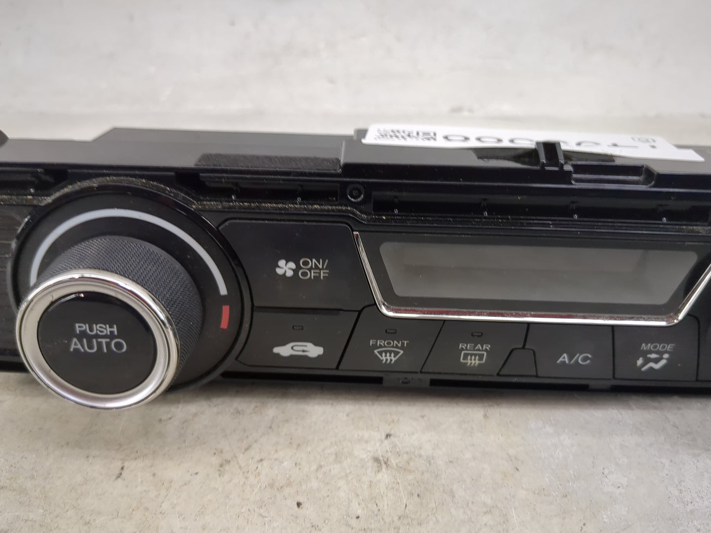 2013-2015 Honda Civic Climate Control Module Temperature AC/Heater Replacement P/N:A42 NH-587L SANWA2A059A Fits OEM Used Aut
