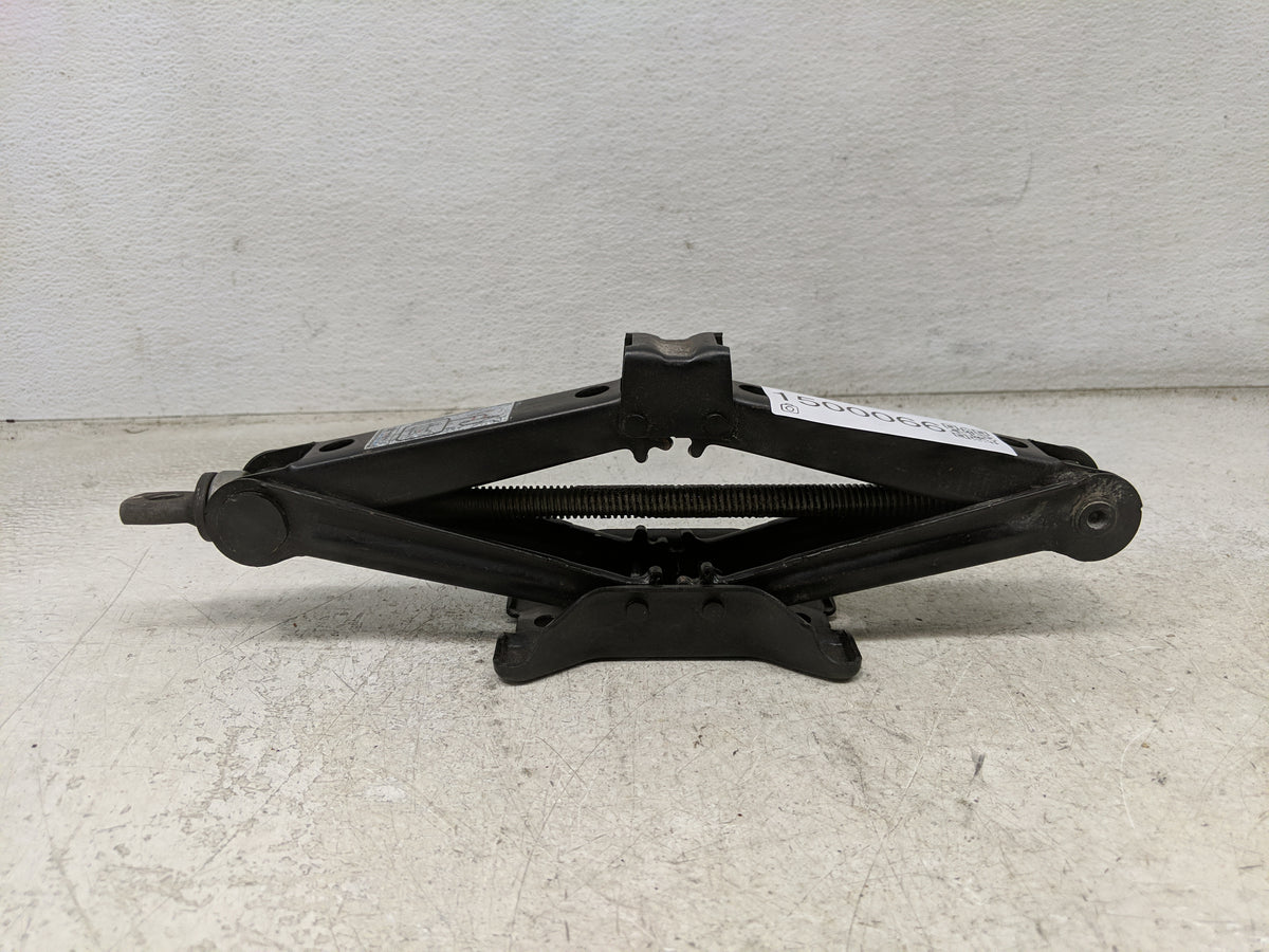 2015 Honda Civic Spare Scissor Car Jack 1500066 - Oemusedautoparts1.com