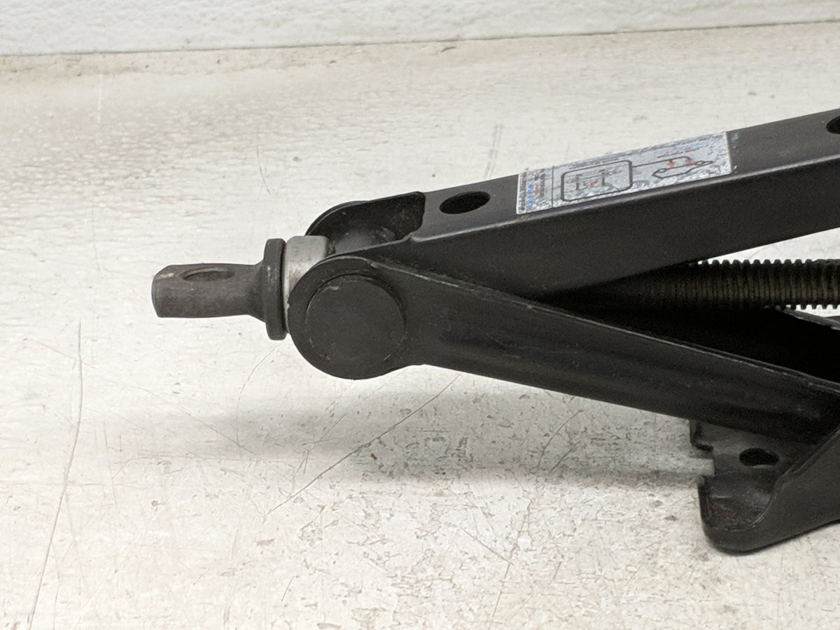 2015 Honda Civic Spare Scissor Car Jack 1500066 - Oemusedautoparts1.com