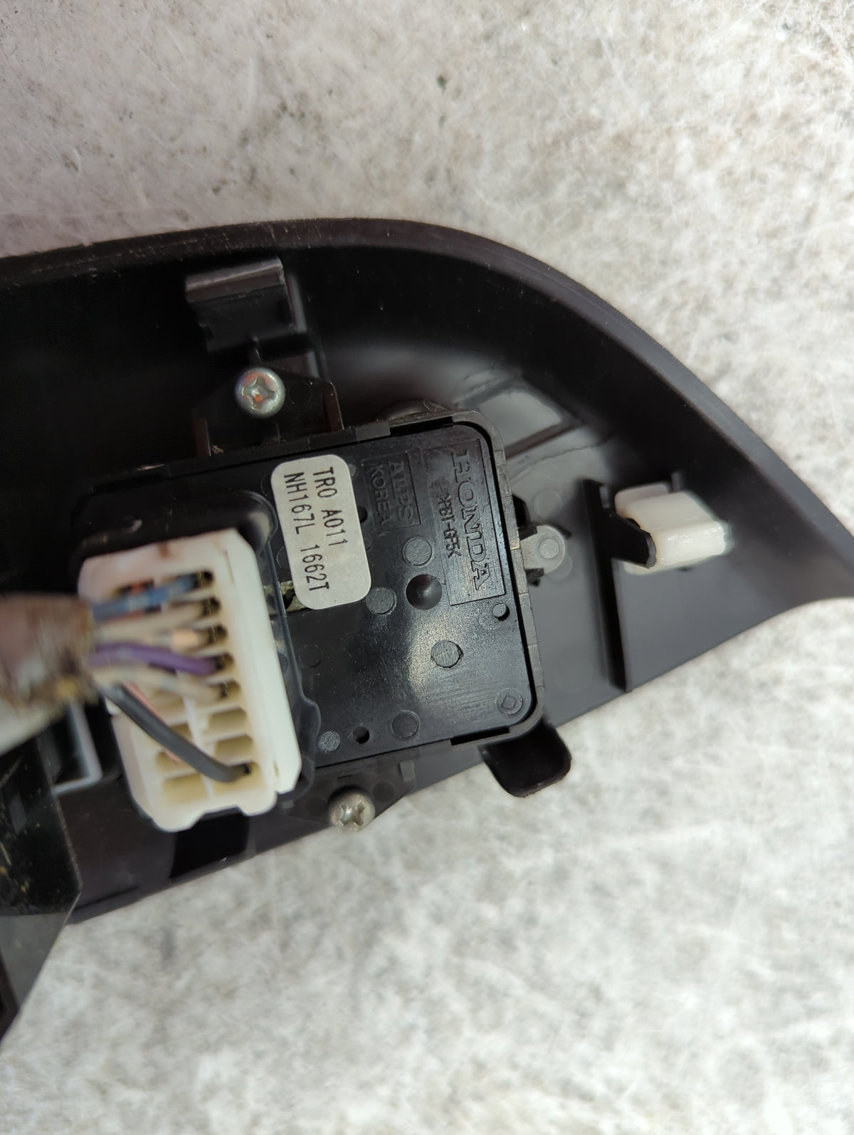 2015 Honda Civic Master Power Window Switch Replacement Driver Side Left P/N:TR0 A011 83591-TR0-A011 Fits OEM Used Auto Part