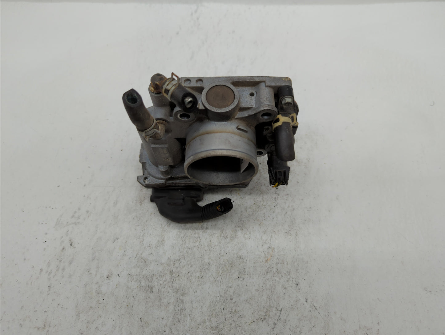 2012-2015 Honda Civic Throttle Body P/N:GMF3B Fits Fits 2012 2013 2014 2015 2016 2017 2018 2019 OEM Used Auto Parts - Oemuse