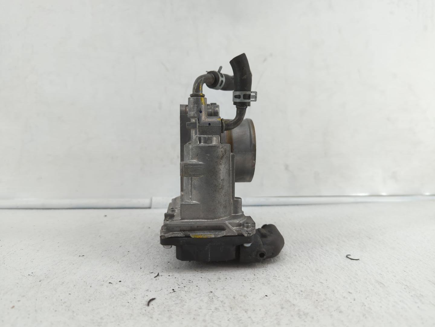 2012-2015 Honda Civic Throttle Body P/N:288770 GMF3B Fits Fits 2012 2013 2014 2015 2016 2017 2018 2019 OEM Used Auto Parts -