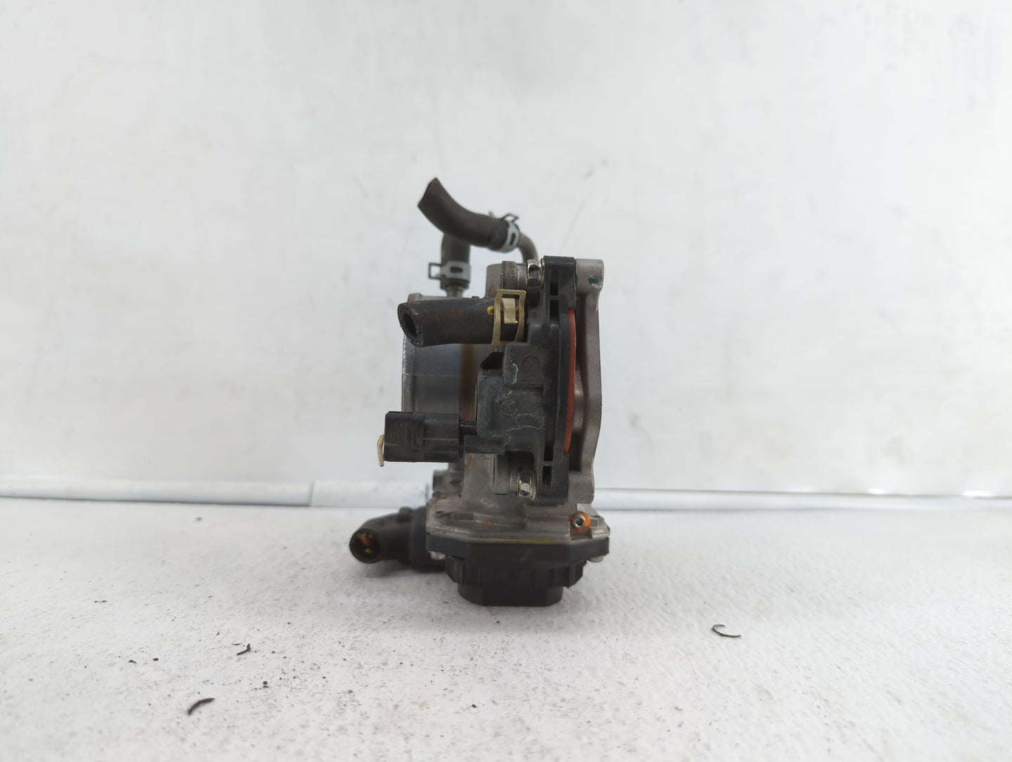 2012-2015 Honda Civic Throttle Body P/N:288770 GMF3B Fits Fits 2012 2013 2014 2015 2016 2017 2018 2019 OEM Used Auto Parts -