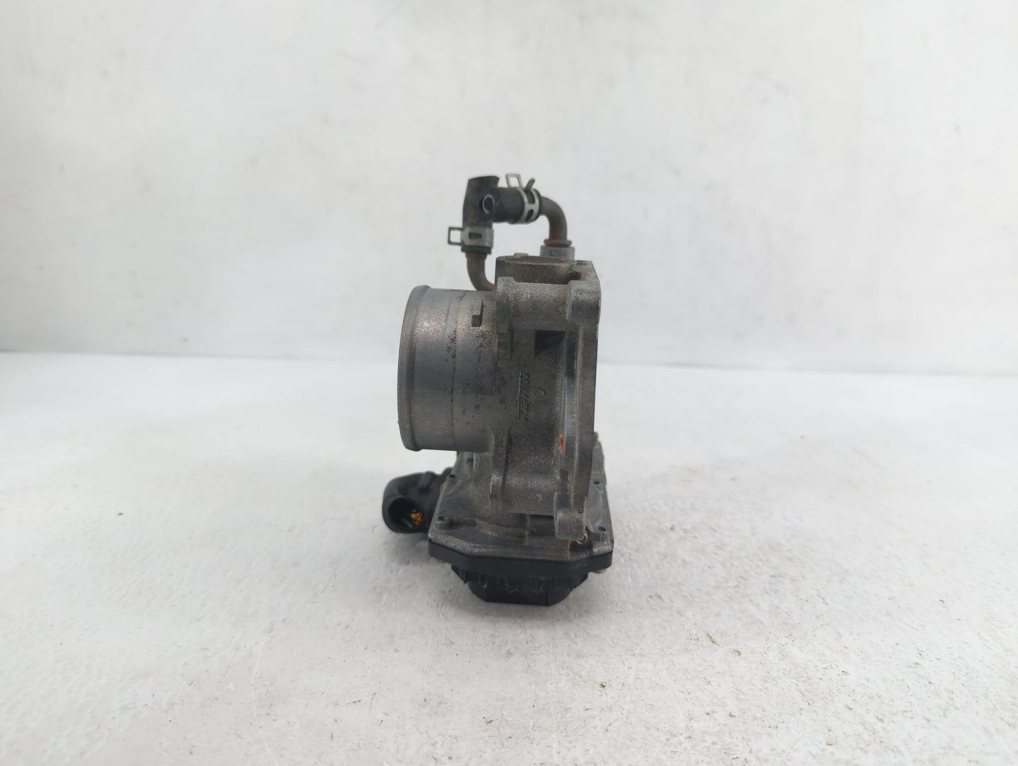 2012-2015 Honda Civic Throttle Body P/N:GMA3A 288770, GMF3B Fits Fits 2012 2013 2014 2015 2016 2017 2018 2019 OEM Used Auto 