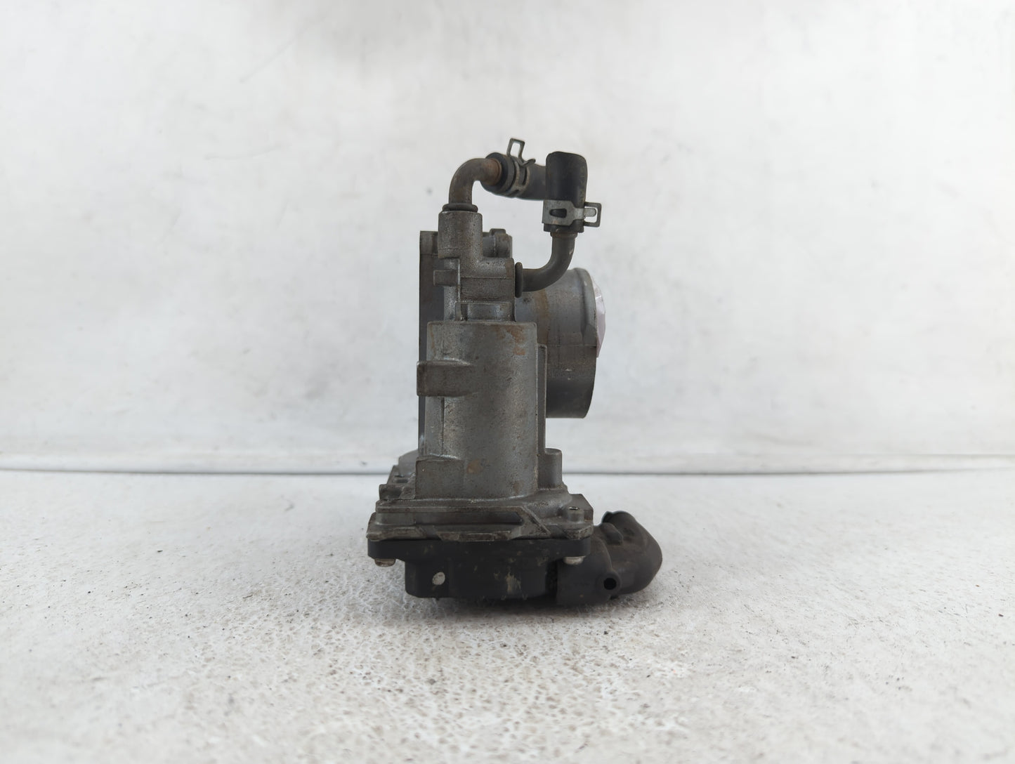 2012-2015 Honda Civic Throttle Body P/N:GMA3A 288770, GMF3B Fits Fits 2012 2013 2014 2015 2016 2017 2018 2019 OEM Used Auto 