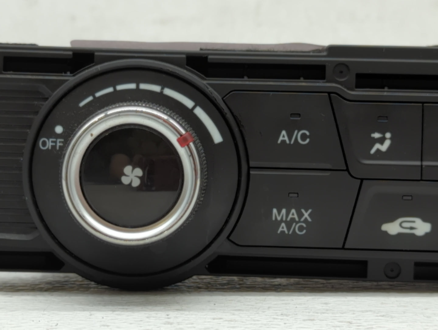 2015 Honda Civic Climate Control Module Temperature AC/Heater Replacement P/N:1575A1 112956 Fits OEM Used Auto Parts - Oemus