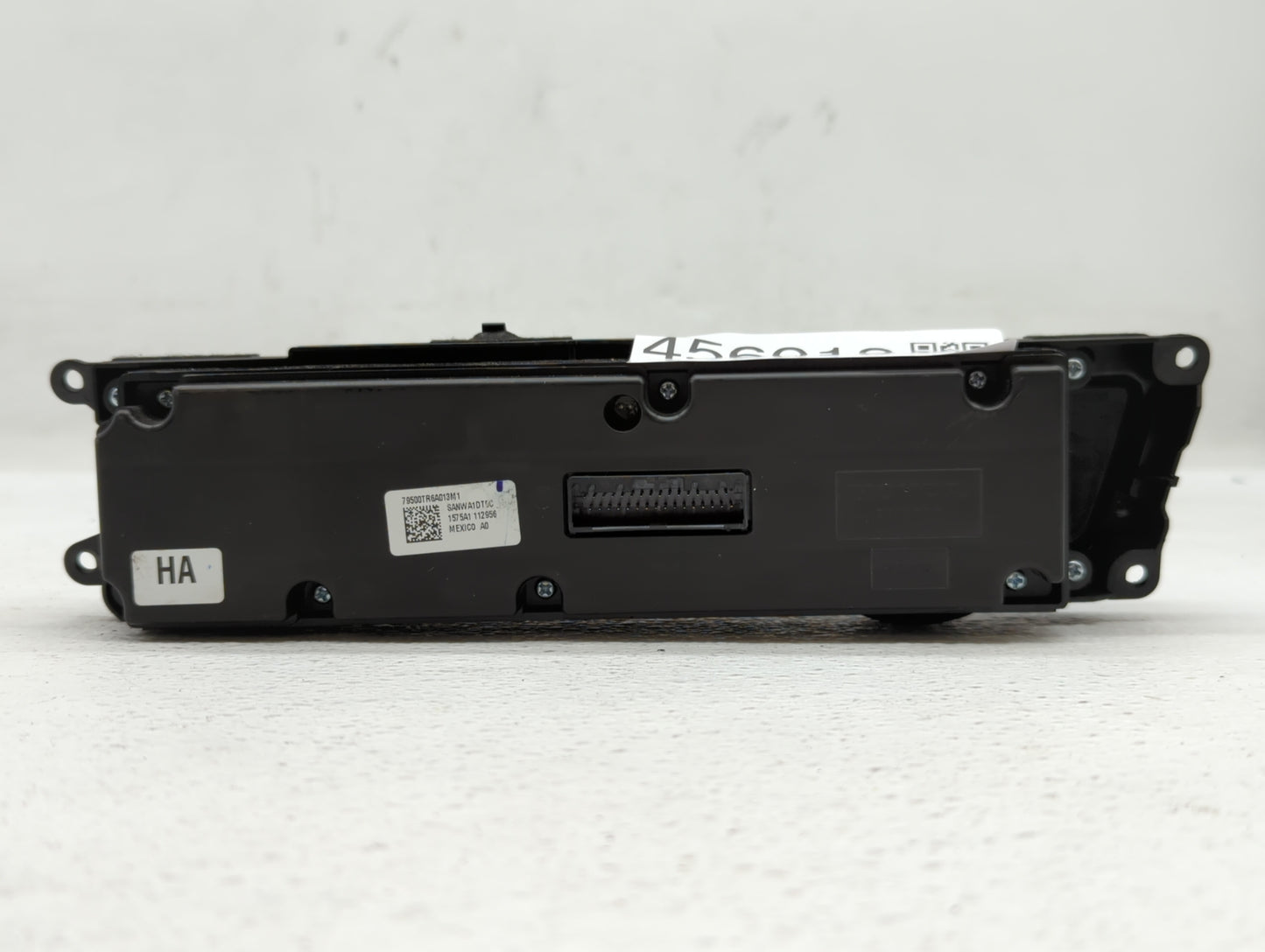 2015 Honda Civic Climate Control Module Temperature AC/Heater Replacement P/N:1575A1 112956 Fits OEM Used Auto Parts - Oemus