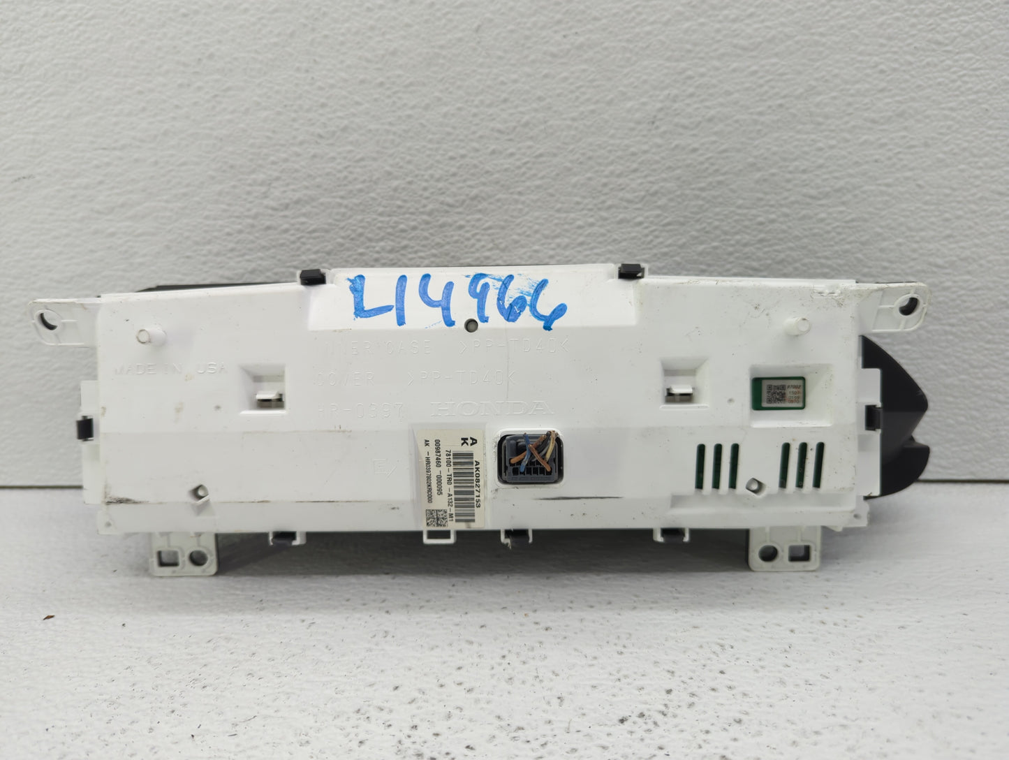 2012-2015 Honda Civic Instrument Cluster Speedometer Gauges P/N:78100-TR0-A132-M1 Fits Fits 2012 2013 2014 2015 OEM Used Aut