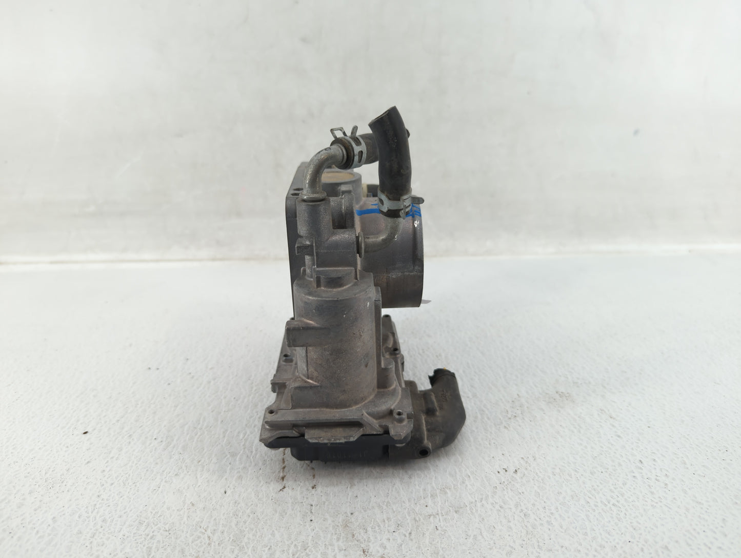 2012-2015 Honda Civic Throttle Body P/N:GMF3B Fits Fits 2012 2013 2014 2015 2016 2017 2018 2019 2020 2021 2022 OEM Used Auto