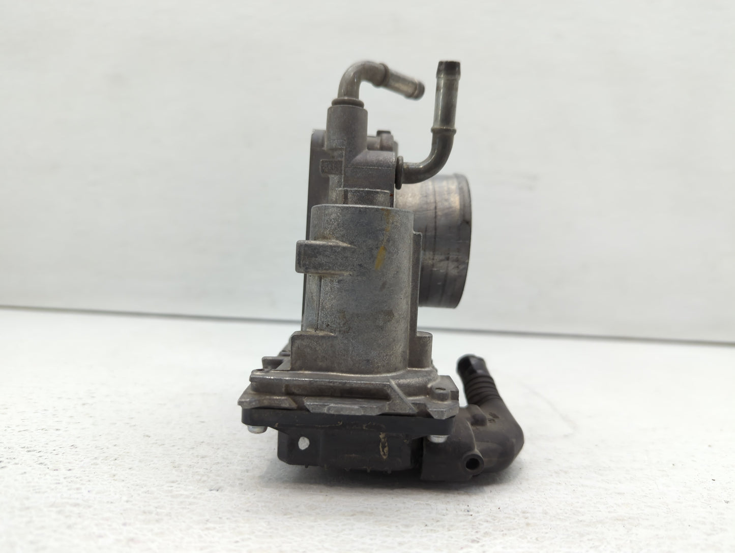 2012-2015 Honda Civic Throttle Body P/N:GMF3B Fits Fits 2012 2013 2014 2015 2016 2017 2018 2019 2020 2021 2022 OEM Used Auto