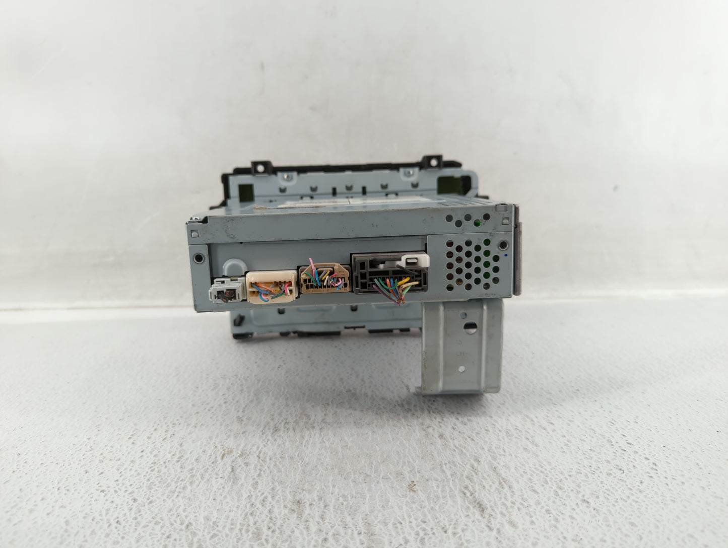 2014-2015 Honda Civic Am Fm Cd Player Radio Receiver - Oemusedautoparts1.com