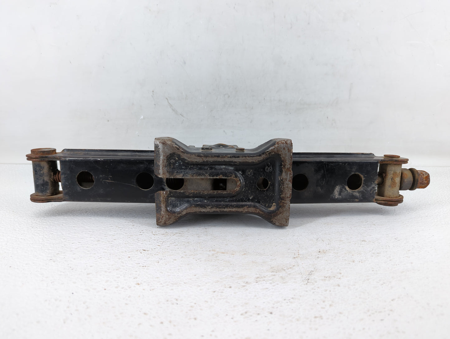 2015 Honda Civic Spare Scissor Car Jack 527424 - Oemusedautoparts1.com