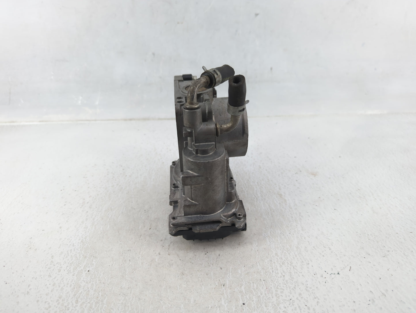 2012-2015 Honda Civic Throttle Body Fits Fits 2012 2013 2014 2015 2016 2017 2018 2019 2020 2021 2022 OEM Used Auto Parts - O
