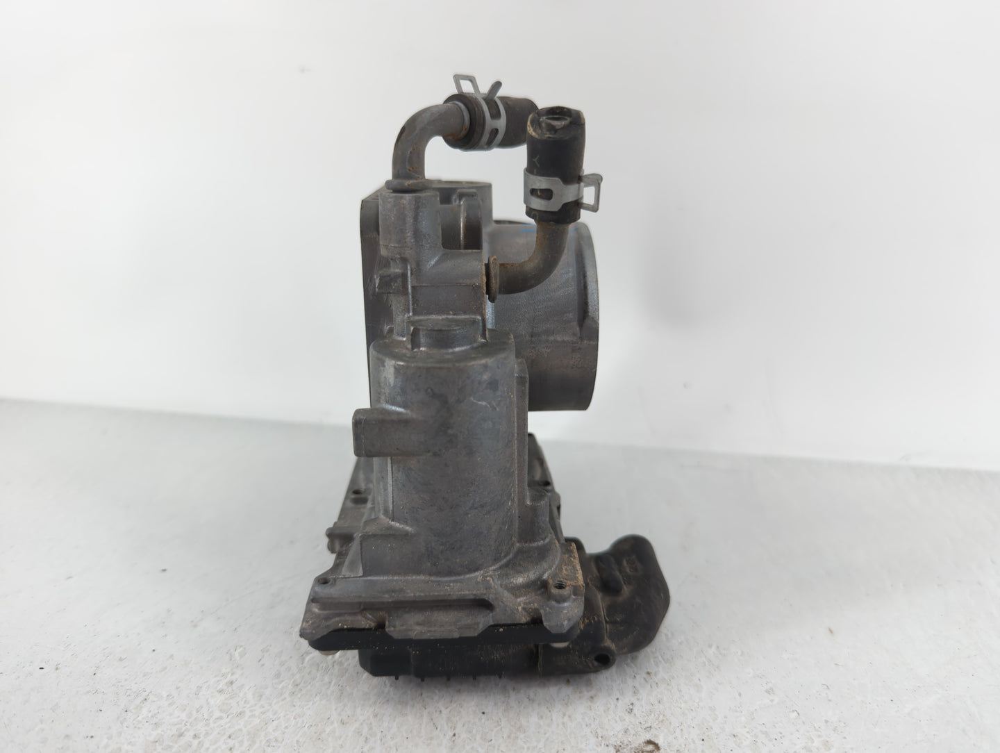 2012-2015 Honda Civic Throttle Body P/N:U22553568818 Fits Fits 2012 2013 2014 2015 2016 2017 2018 2019 2020 2021 2022 OEM Us