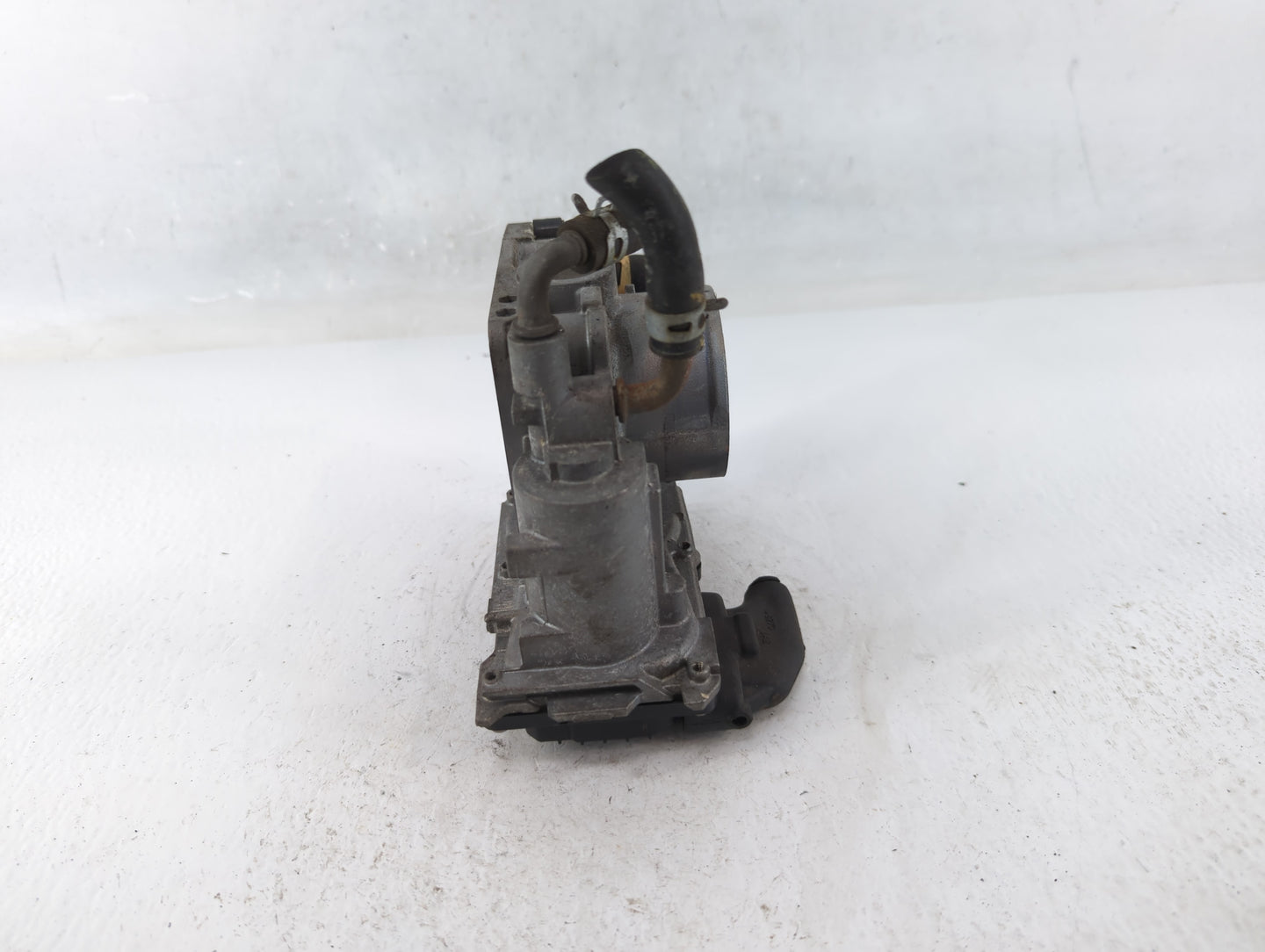 2012-2015 Honda Civic Throttle Body P/N:U22553506335 Fits Fits 2012 2013 2014 2015 2016 2017 2018 2019 2020 2021 2022 OEM Us