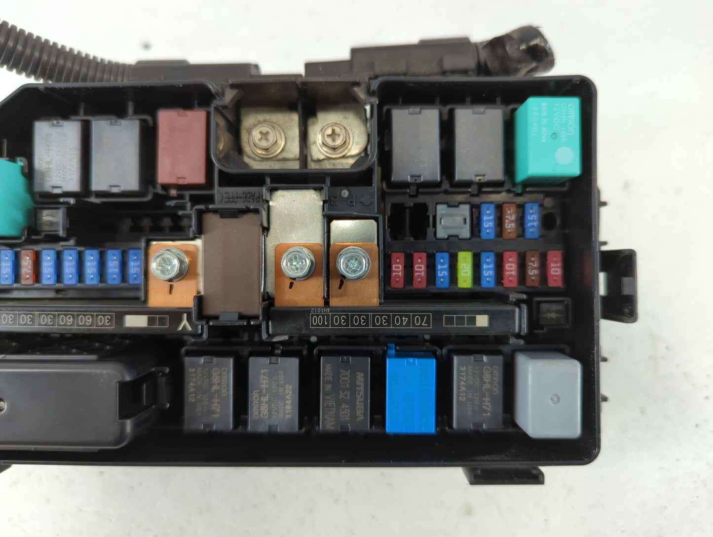 2013-2015 Honda Civic Fusebox Fuse Box Panel Relay Module P/N:091R200HX2 TR2 A011 A0 Fits Fits 2013 2014 2015 OEM Used Auto 