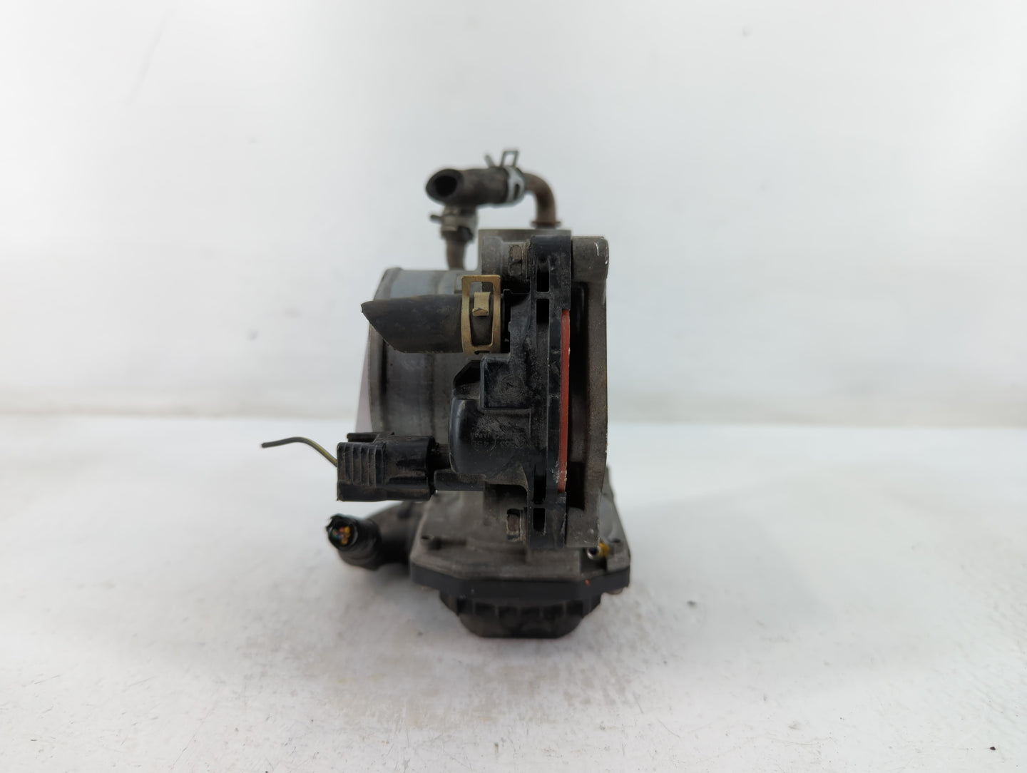 2012-2015 Honda Civic Throttle Body P/N:GMF3B Fits Fits 2012 2013 2014 2015 2016 2017 2018 2019 2020 2021 2022 OEM Used Auto