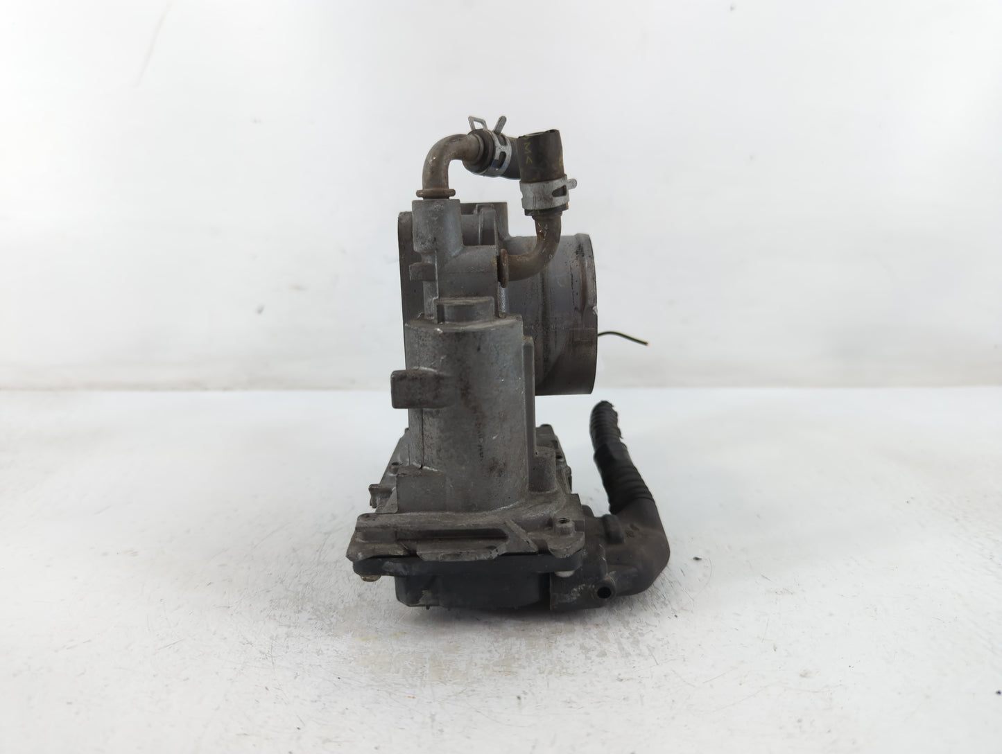 2012-2015 Honda Civic Throttle Body P/N:GMF3B Fits Fits 2012 2013 2014 2015 2016 2017 2018 2019 2020 2021 2022 OEM Used Auto
