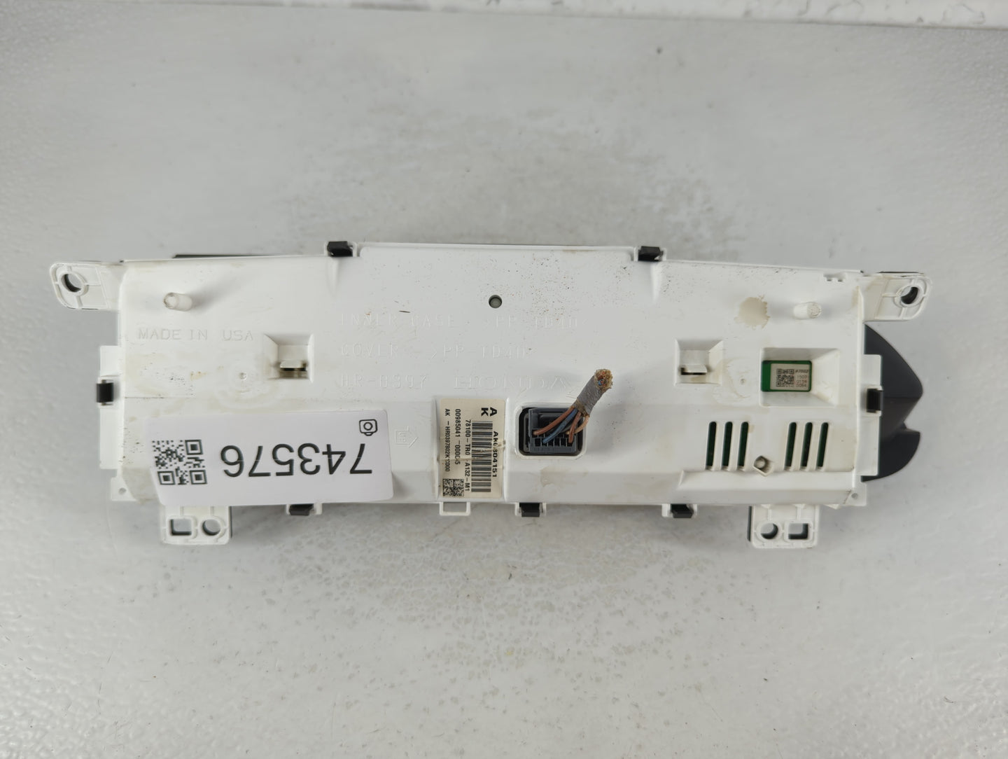 2012-2015 Honda Civic Instrument Cluster Speedometer Gauges P/N:78100-TR0-A132-M1 Fits Fits 2012 2013 2014 2015 OEM Used Aut