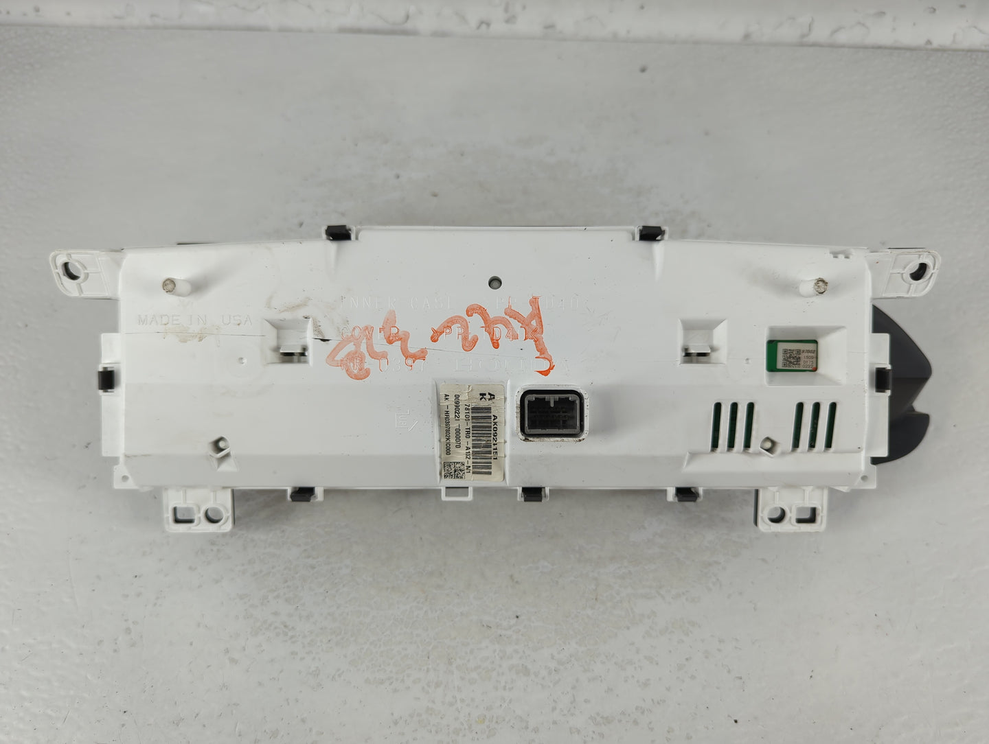 2012-2015 Honda Civic Instrument Cluster Speedometer Gauges P/N:78100-TR0-A132-M1 Fits Fits 2012 2013 2014 2015 OEM Used Aut